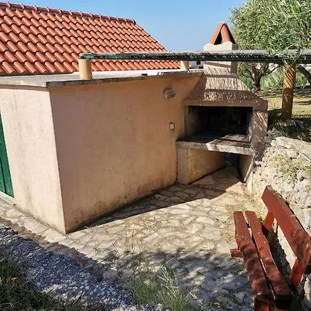 Oliva Holiday home